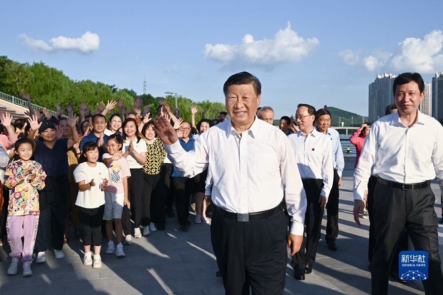 在新的“遼沈戰(zhàn)役”中吹響英雄城市沖鋒號(hào)